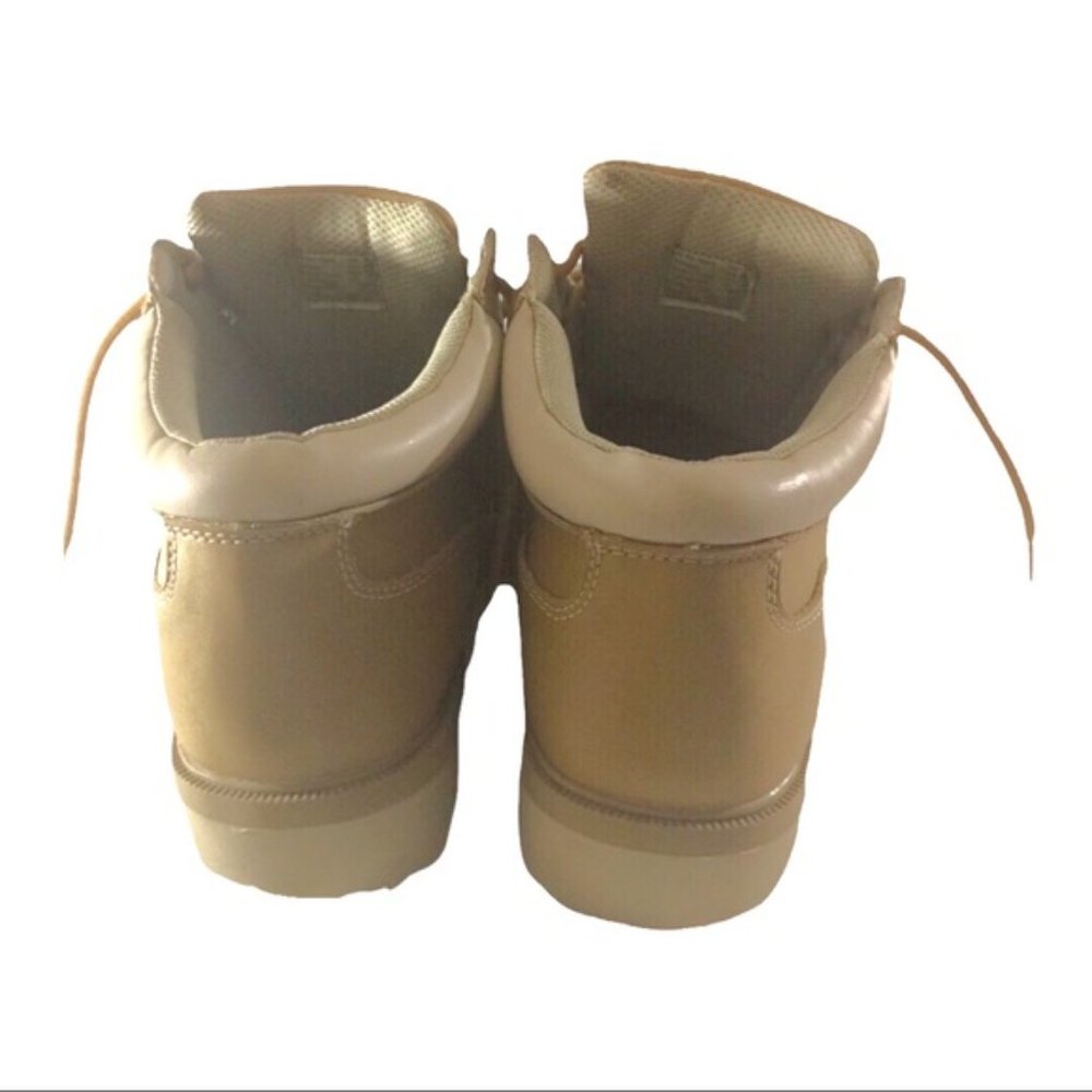 SOLD! Hunter's Bay Men's Chukka Boots - Picture 7 of 14